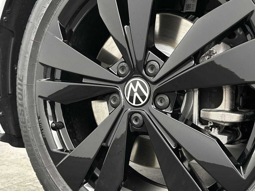 Volkswagen Id.3 black edition 52 kwh accu. 125 kw / 170 pk hatchba