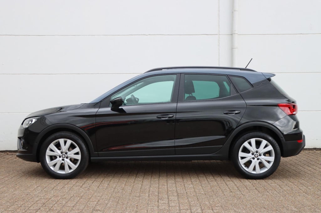 Seat Arona 1.0 tsi style business intense beats 95pk