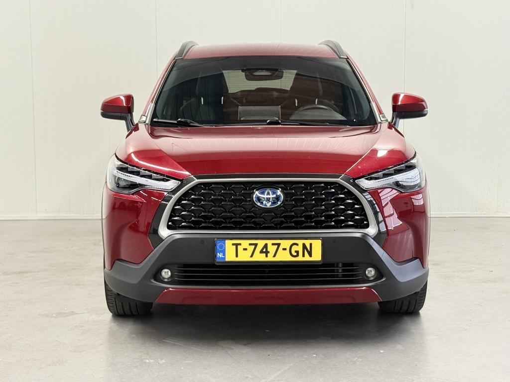 Toyota Corolla Cross 2.0 hp hybrid first ed| adap.cruise| stoel+stuur verw|