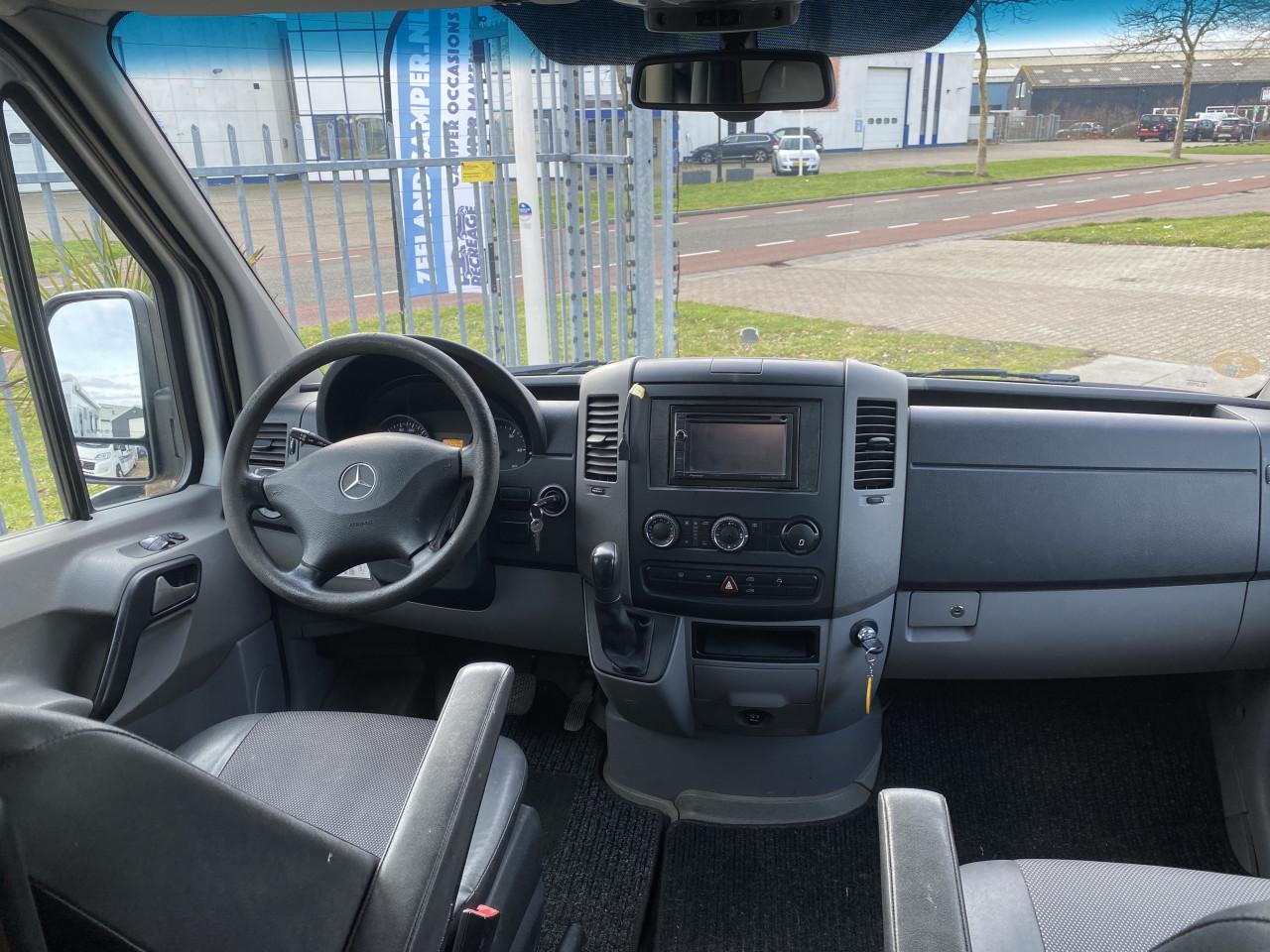 Buscamper Mercedes Sprinter 318 CDi | Hoge kwaliteit zelfbouw | Jaar APK