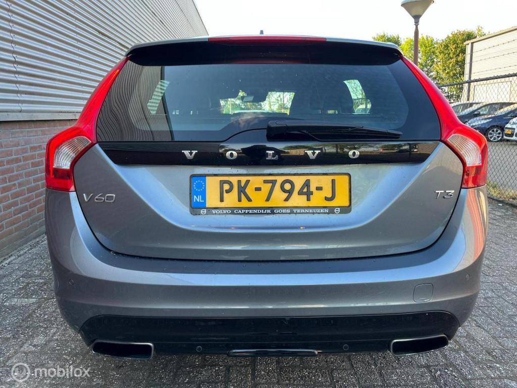 Volvo V60 1.5 t3 polar+ dynamic | orig. nl | leder | trekhaak
