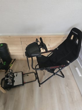 ZGAN Sim racing trustmaster T-GTII met racing chair te koop