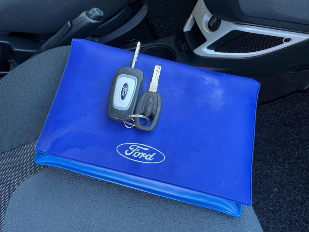 Ford KA 1.2 titanium x s/s