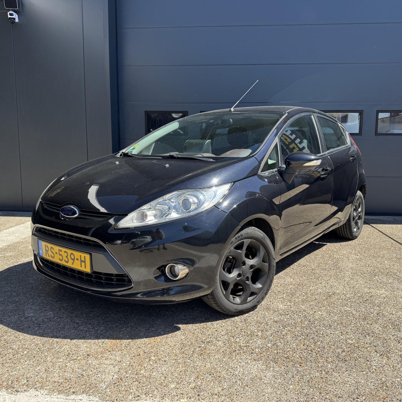 Ford Fiesta 1.25 44KW Titanium 5DRS 2009  Zwart Airco Apk Nap