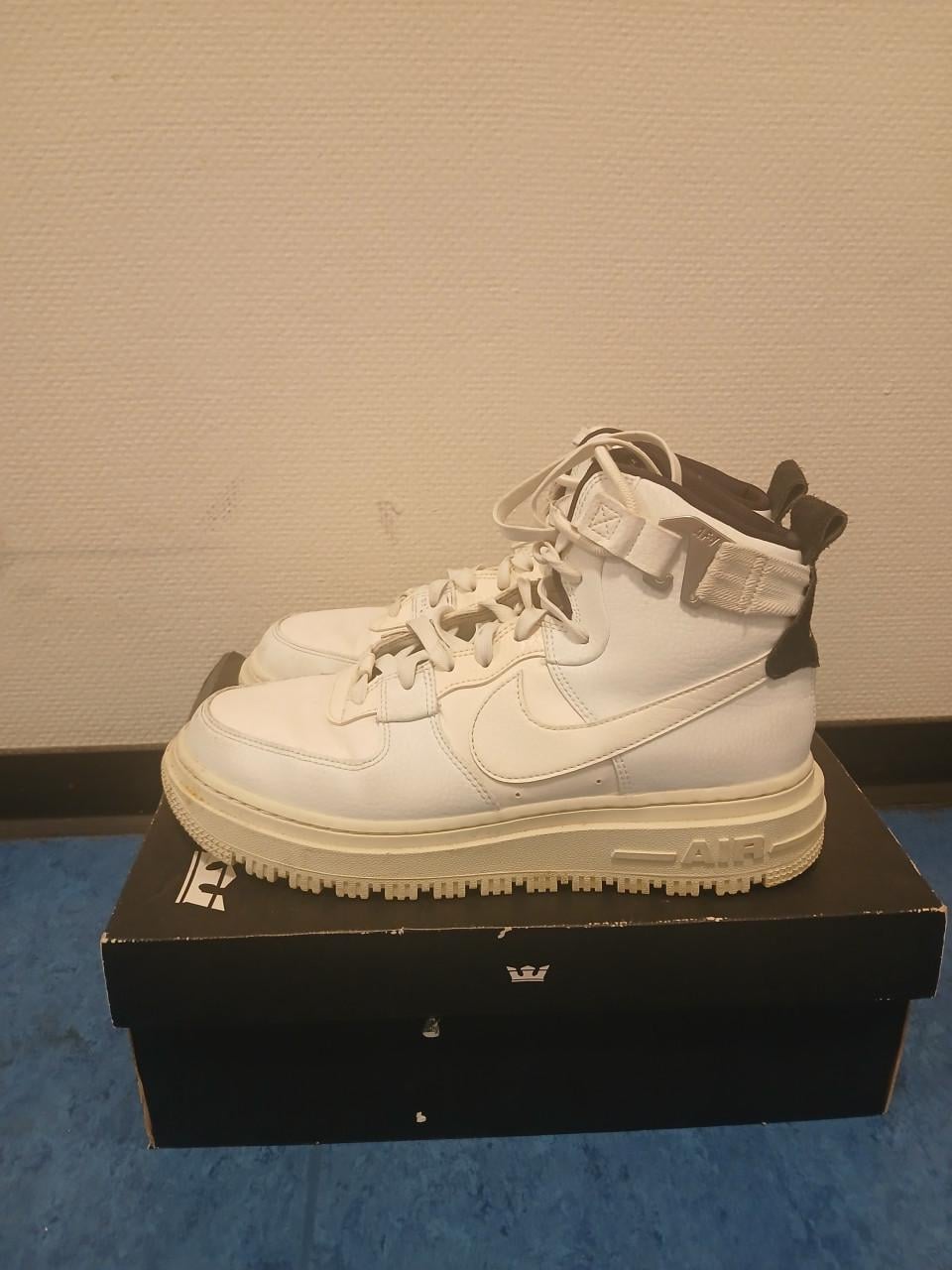 Nike Air Force 1 High – wit – €15