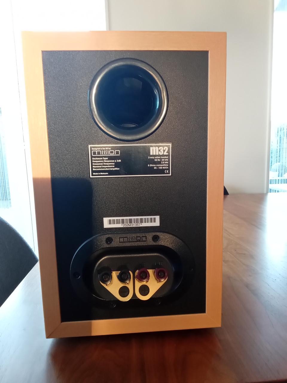 Speakers Mission M32