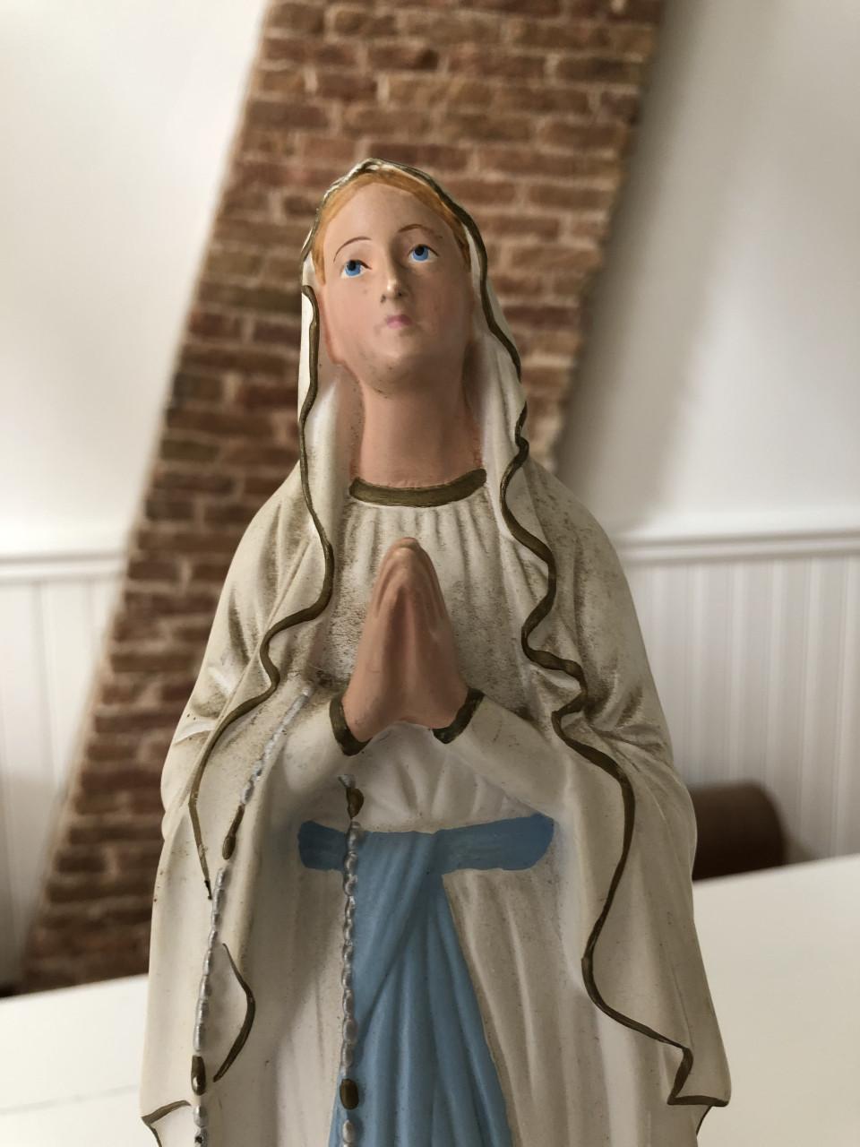 Mooi brocante heilig Maria van Lourdes beeld