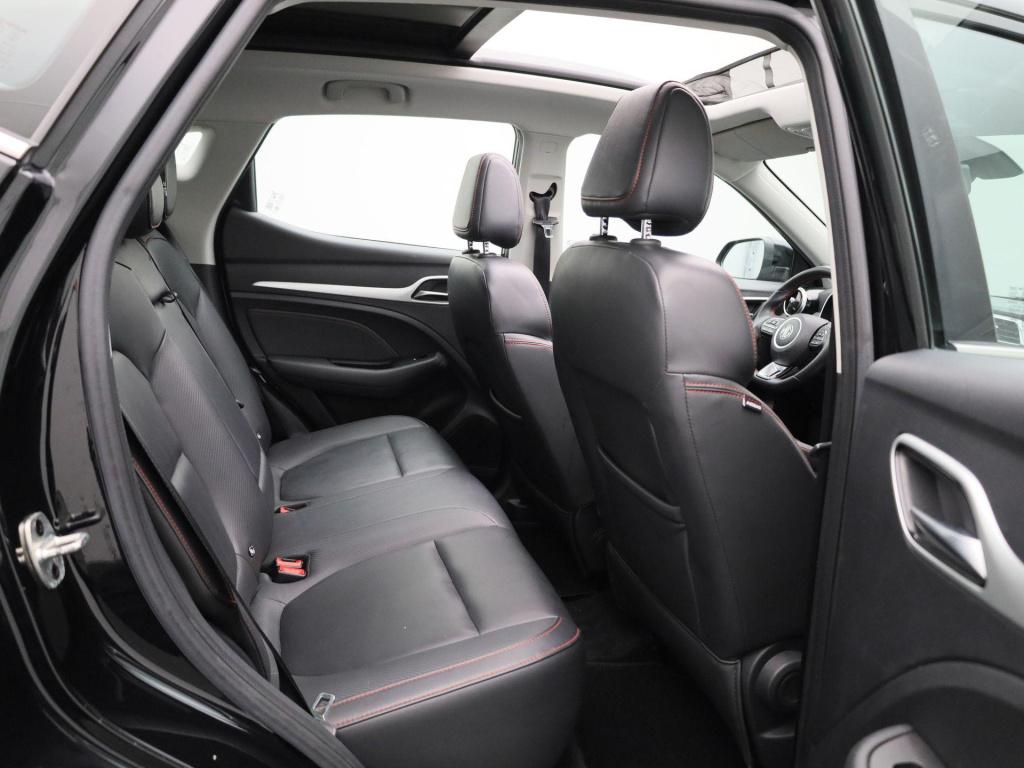 MG Zs Ev standard range luxury 50 kwh