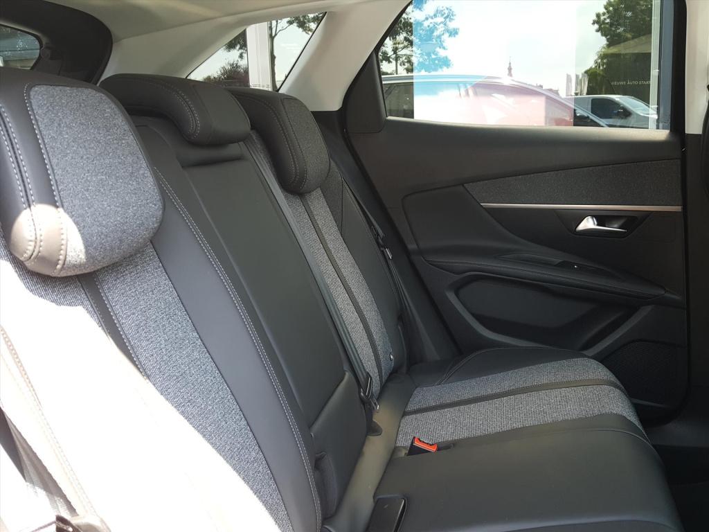 Peugeot 3008 1.2 pt 130pk s&s allure trekhaak | apple carplay & android aut