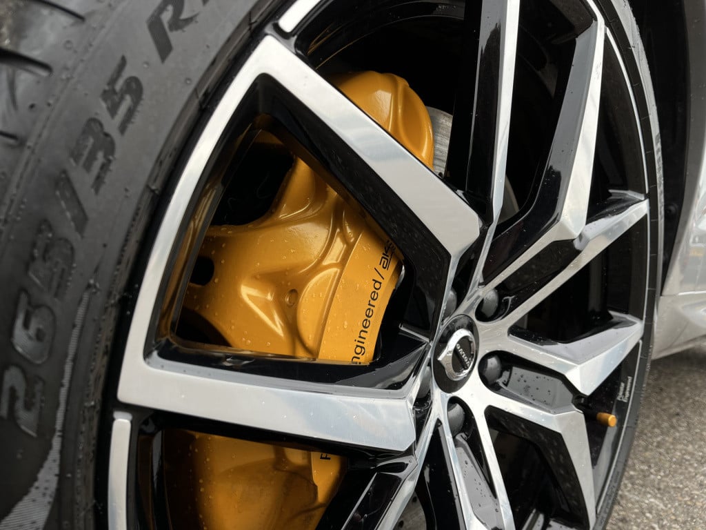 Volvo XC60 2.0 t8 awd polestar engineered | bowers&wilkins | pano | 22 inch