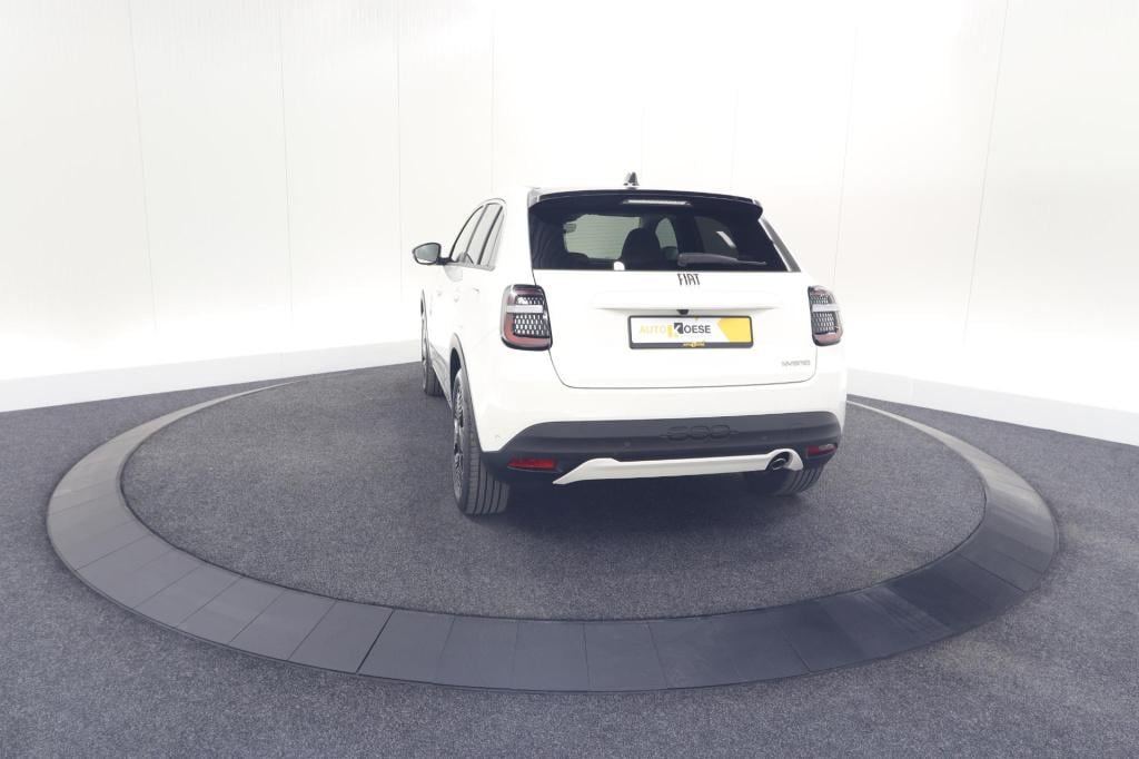 Fiat 600 1.2 hybrid 100 dct6 la prima | camera | adaptieve cruise control |