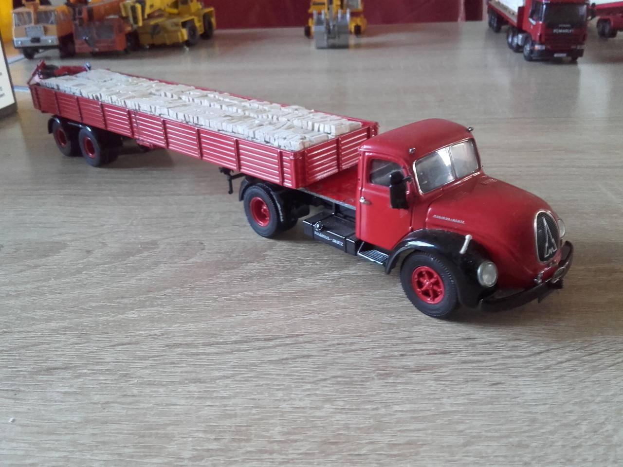 Magirus trekker/oplegger Schuco.