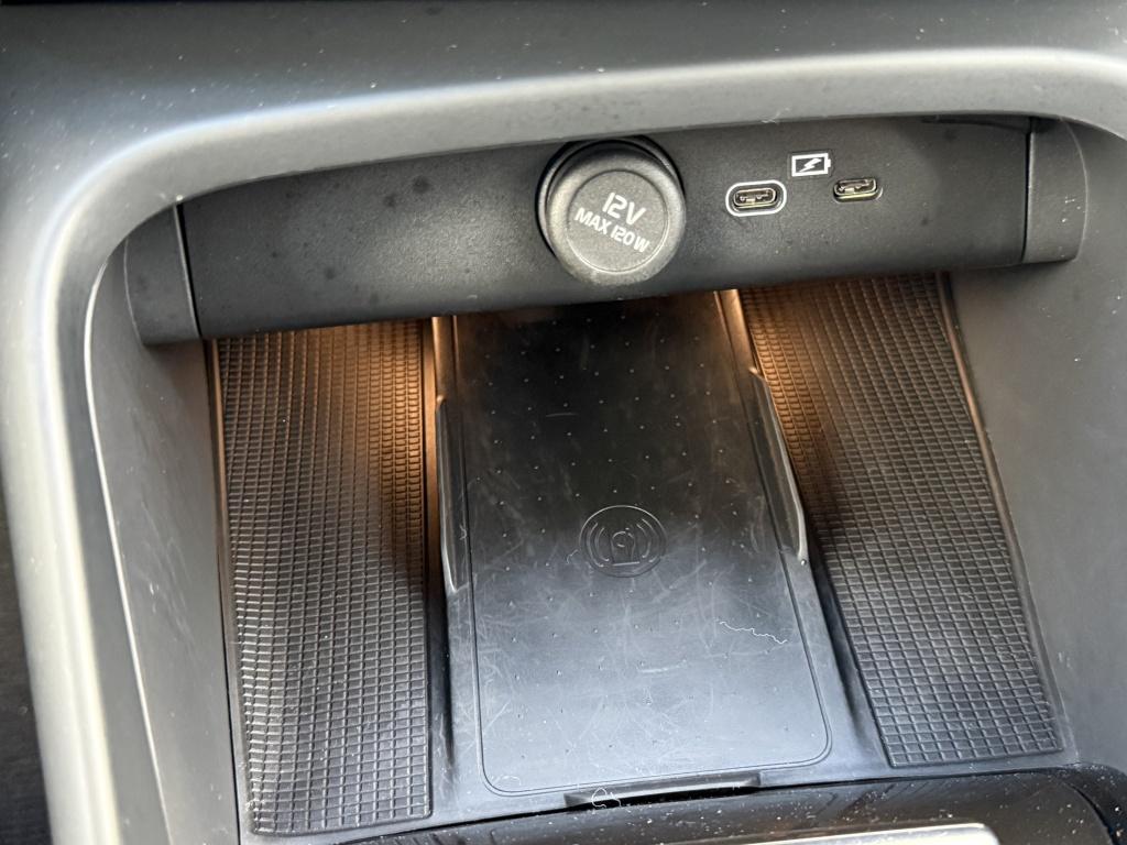 Volvo XC40 recharge ultra 252pk/ 70 kwh| panodak| 360camera| trekhaak