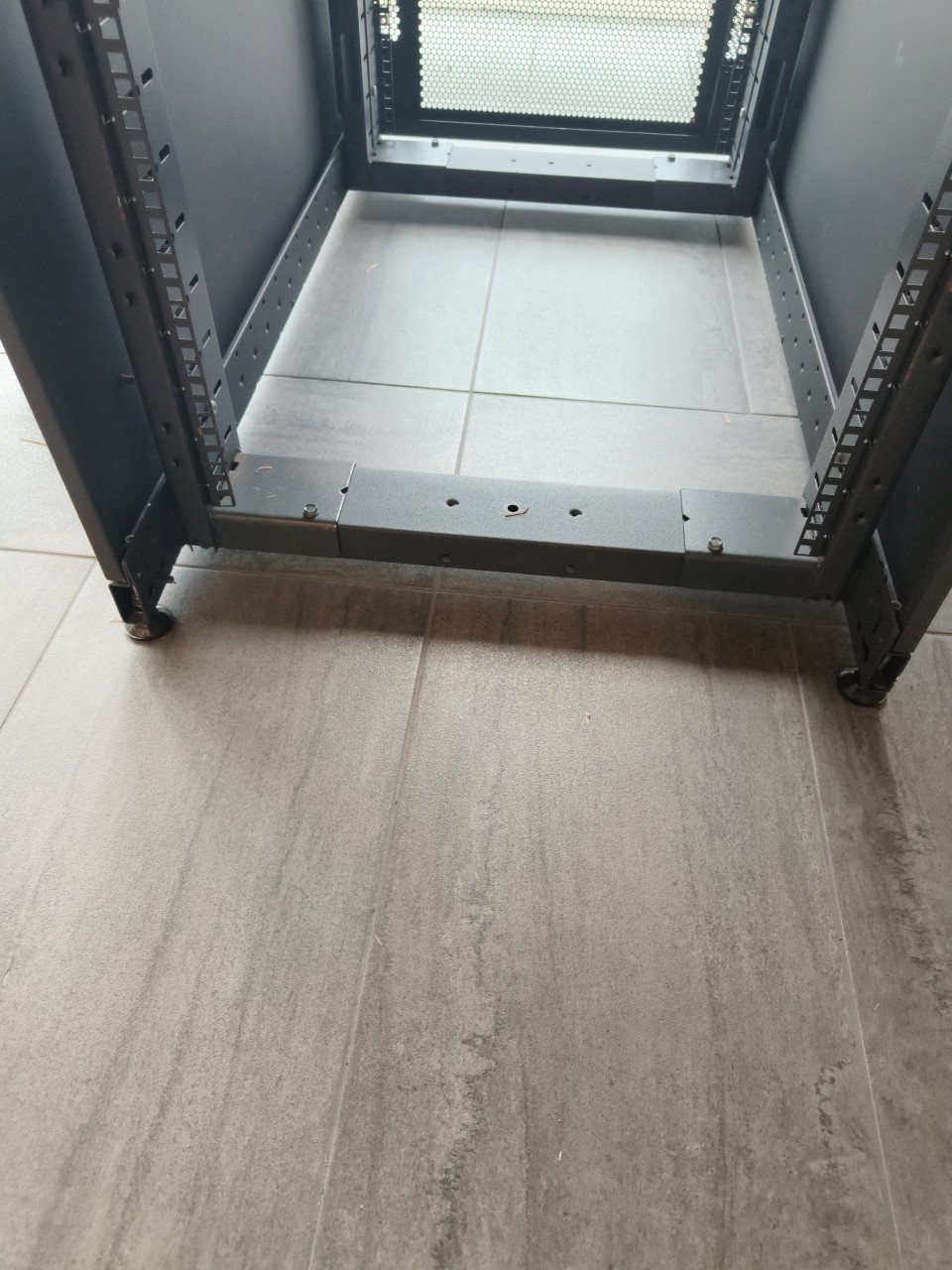 Serverkast / Patchkast / 19 inch rack 22U