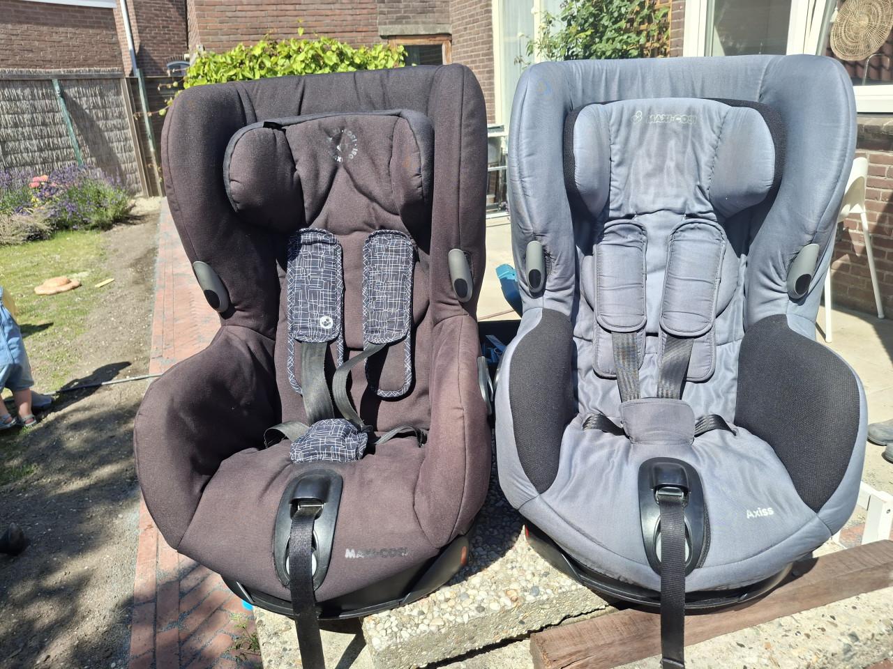 Autostoelen maxi cosi axiss
