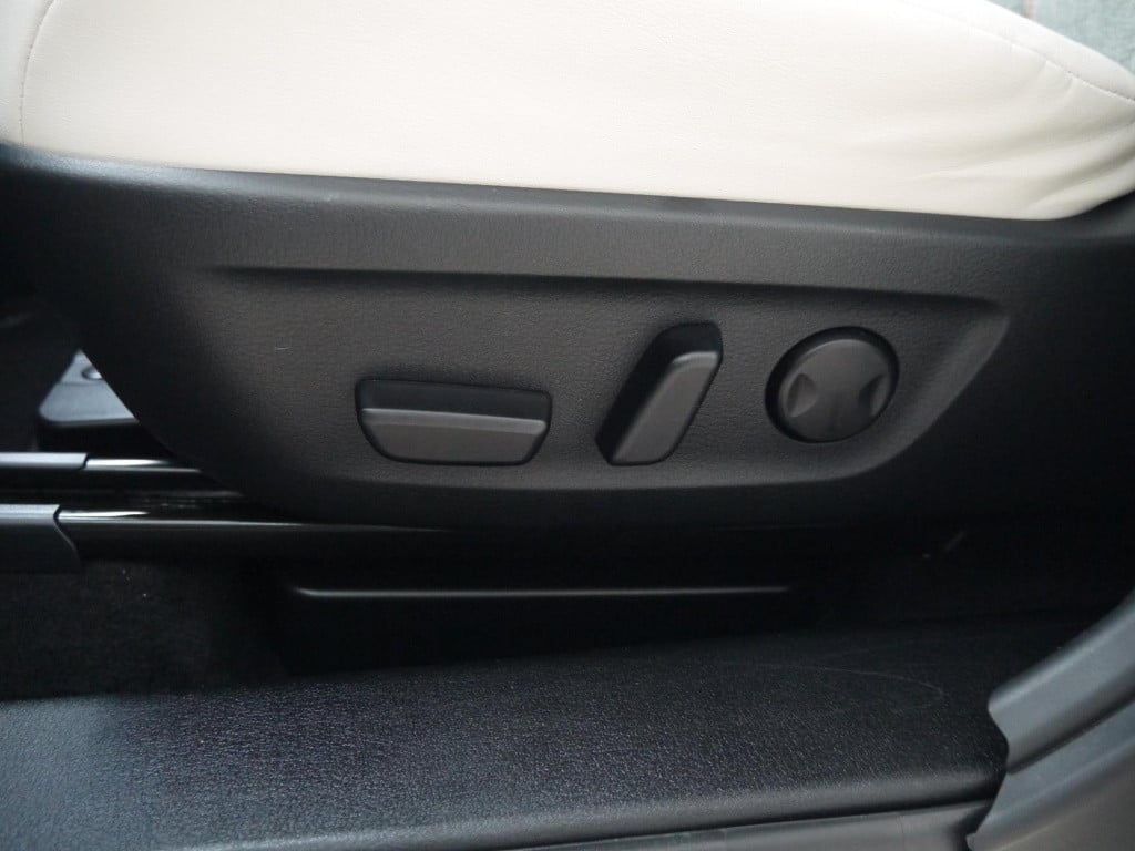 Mazda Mx-30 e-skyactiv 145 pk first edition|rijklaar