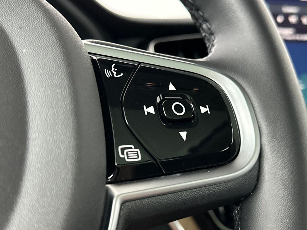Volvo XC60 t6 398pk recharge ultra dark| pano| trekhaak| 360camera| h&k sou