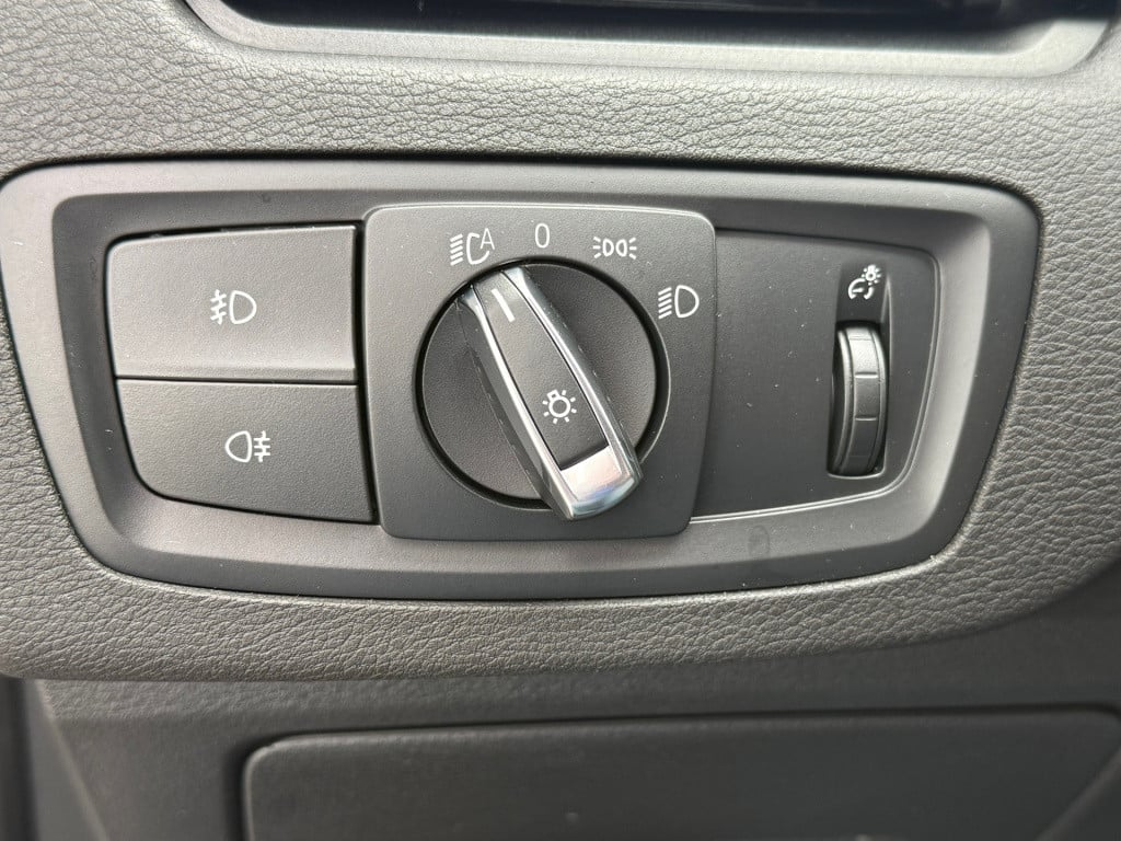 BMW X1 sdrive20i high executive
