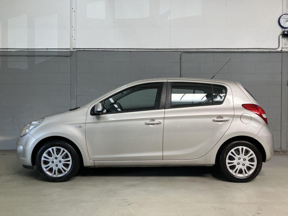 Hyundai i20 1.4 DynamicVersion Automaat