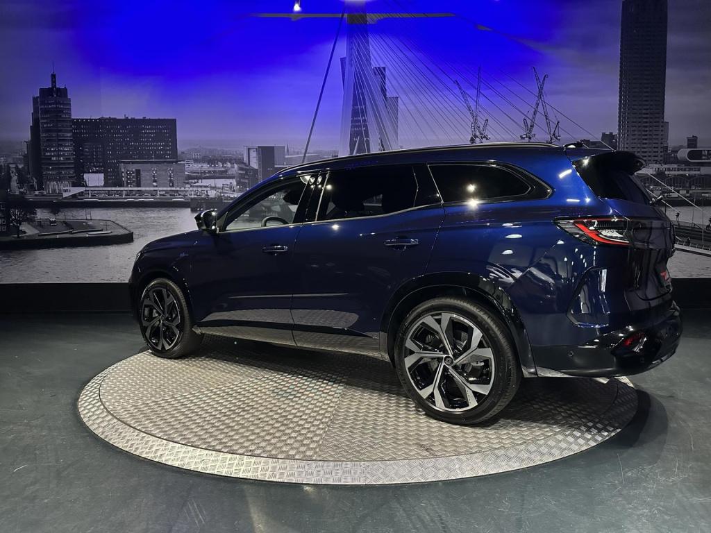 Renault Espace e-tech full hybrid 200 esprit alpine 7p.