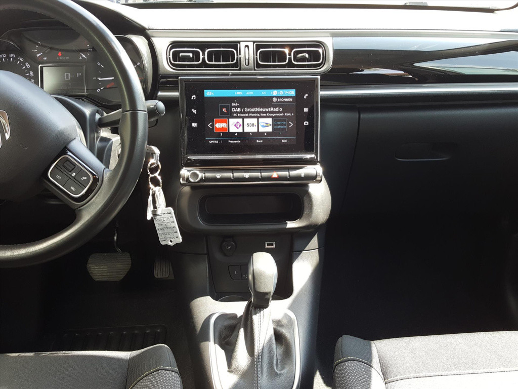 Citroen C3 shine 1.2 pt-110pk s&s (vol)automaat/eat6 | navi | bt | parkeerh