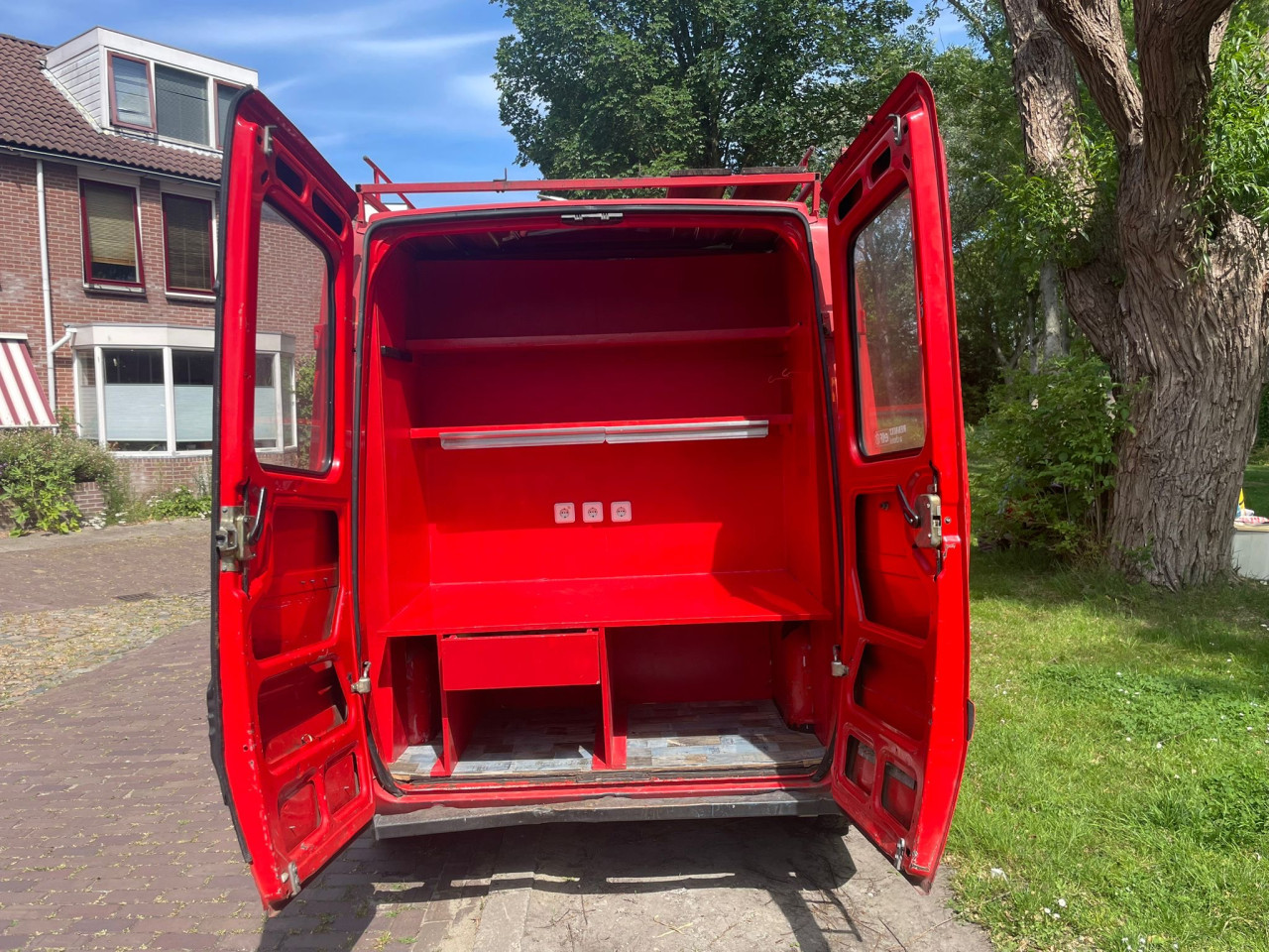 Bus rood