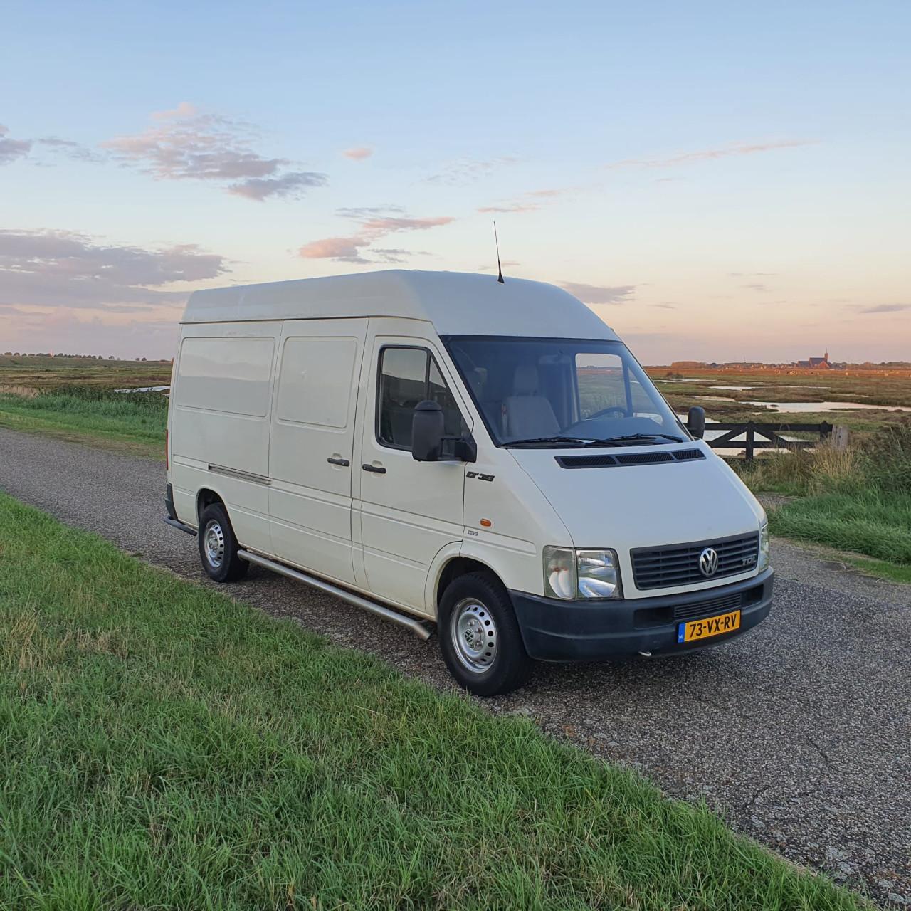 Volkswagen LT 35A 2.5 TDi Baseline L2H2