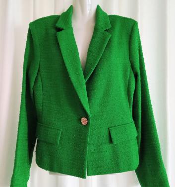 Nieuw prachtig groen jasje van Joseph Ribkoff  Maat 38