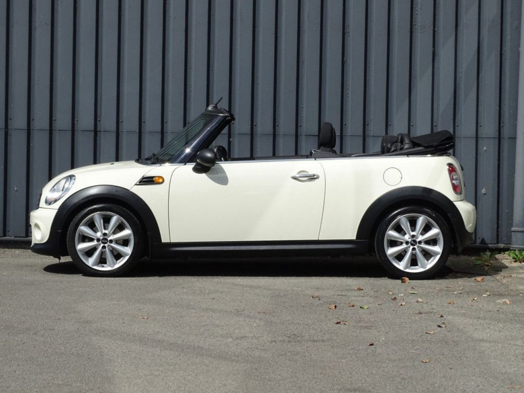 Mini One Cabrio mini 1.6 pepper navi | stoelverwarming
