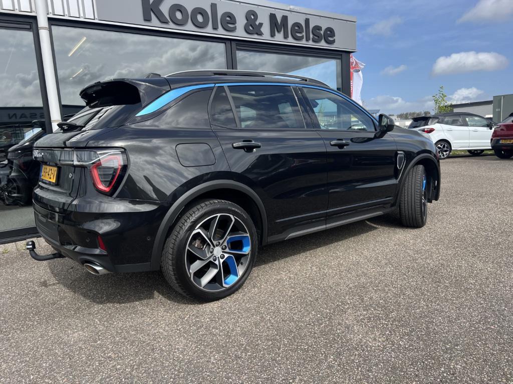Lynk & Co 01 1.5 261pk phev 7dcth , panodak , trekhaak , carplay ,adaptive 