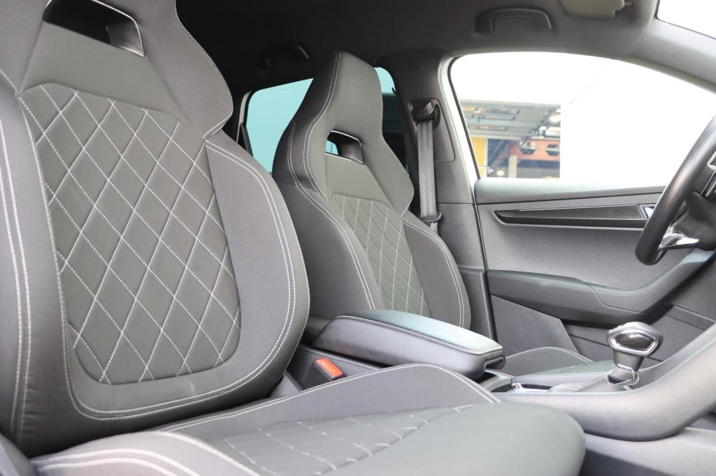 Skoda Karoq 1.5 tsi act sportline business 150pk dsg7