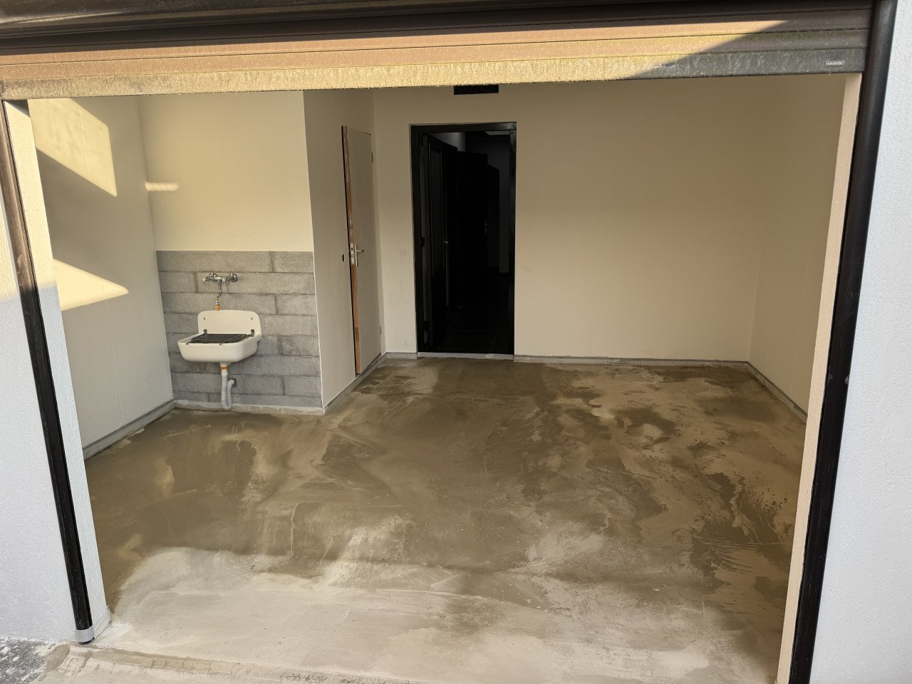 Multifunctionele magazijn-/bedrijfsruimte van 150 m² – volledig uitgerust!