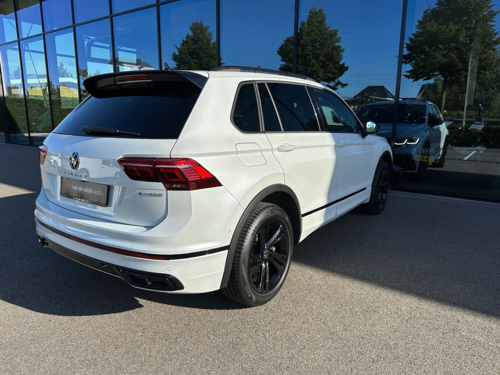 Volkswagen Tiguan 1.4 tsi ehybrid 245pk r-line | black style | trekhaak | c