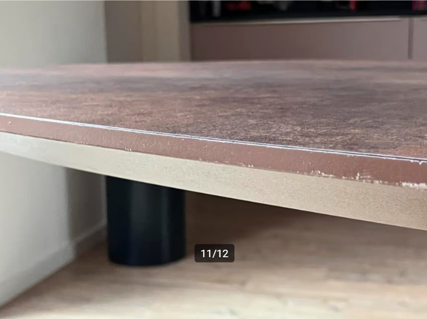 Eettafel cloudy (206x120) brons (als nieuw)