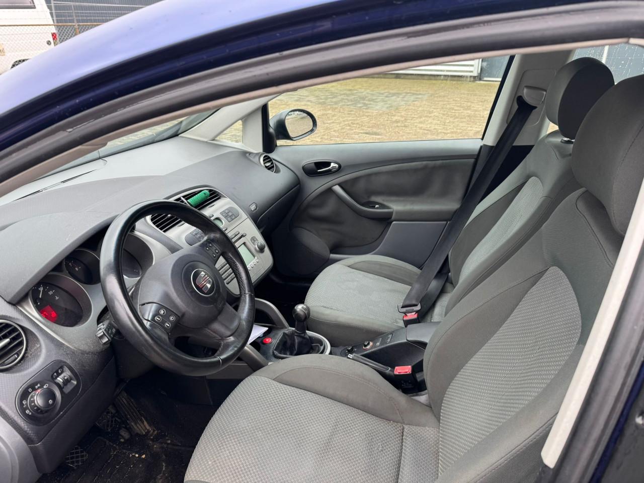 Seat altea bj 2005  1250 euro