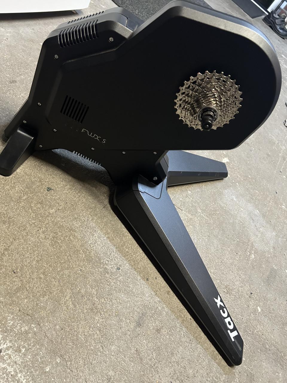 Tacx Flux S indoor fietstrainer
