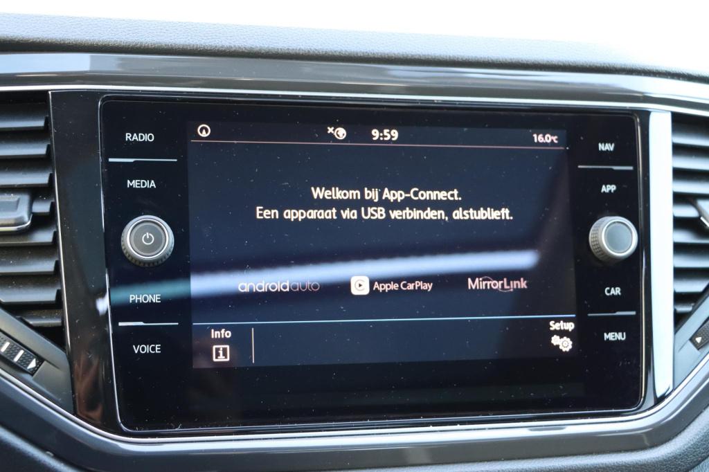 Volkswagen T-roc 1.5 tsi sport