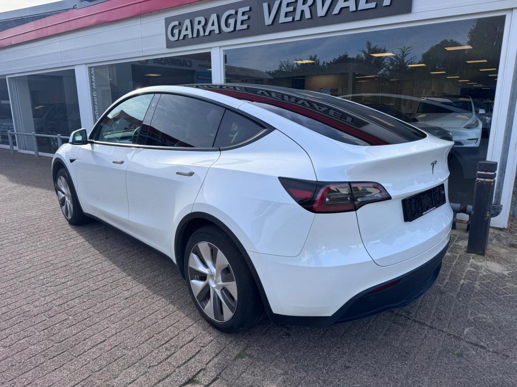 Tesla Model Y rwd 58 kwh