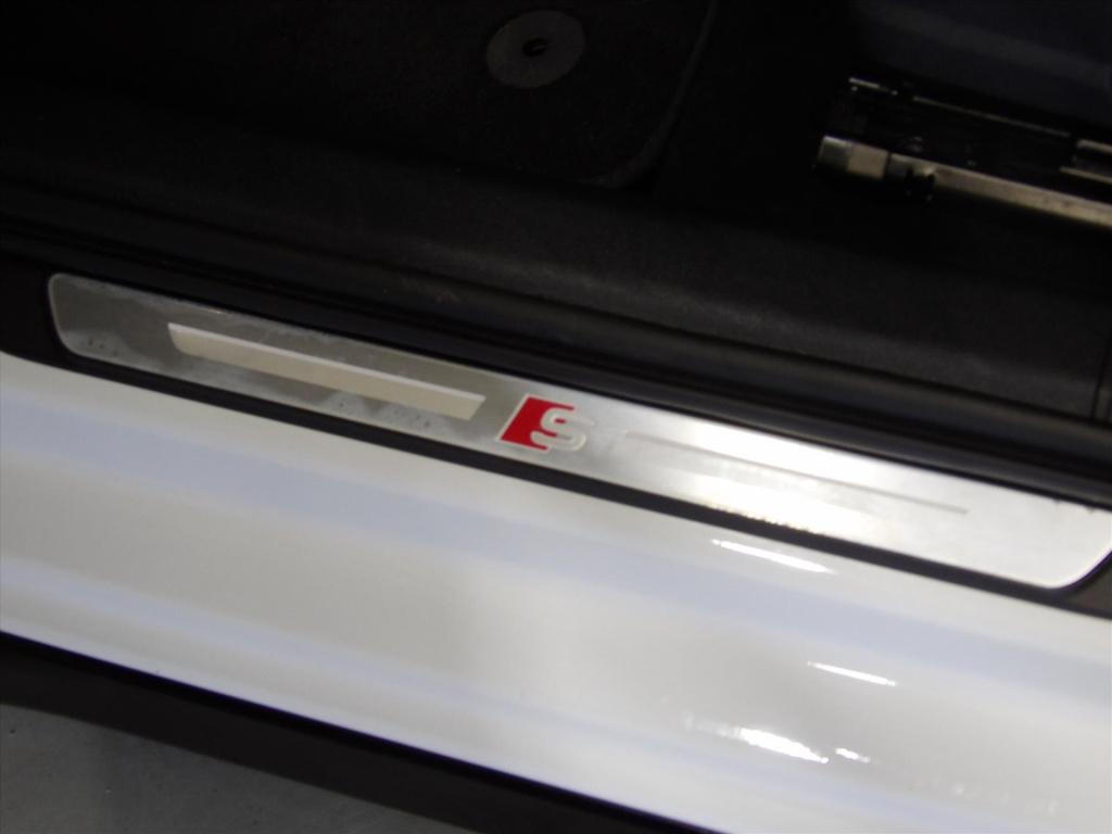 Audi A3 35 tfsi 150pk s tronic s line edition