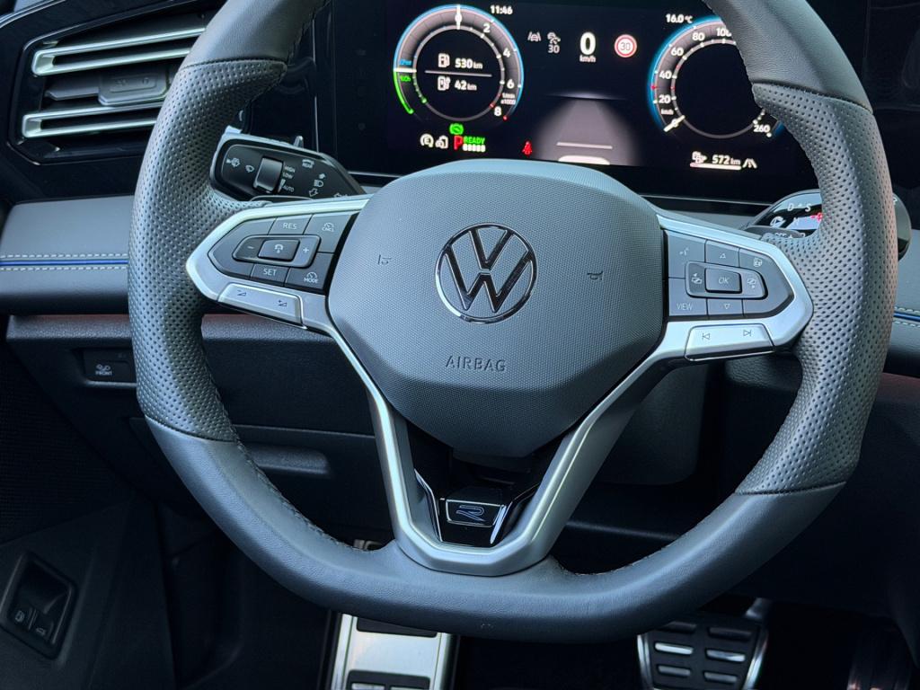 Volkswagen Tiguan 1.5 ehybrid r-line | black line | 360 camera | trekhaak |