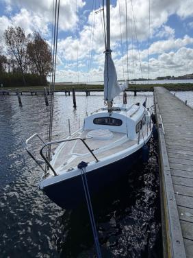 Bon Bini – Friendship 23 te huur vanuit Veere