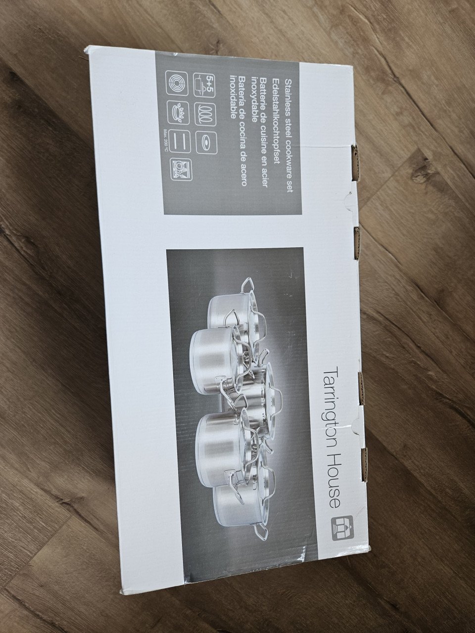 Te koop nieuw in doos pannenset