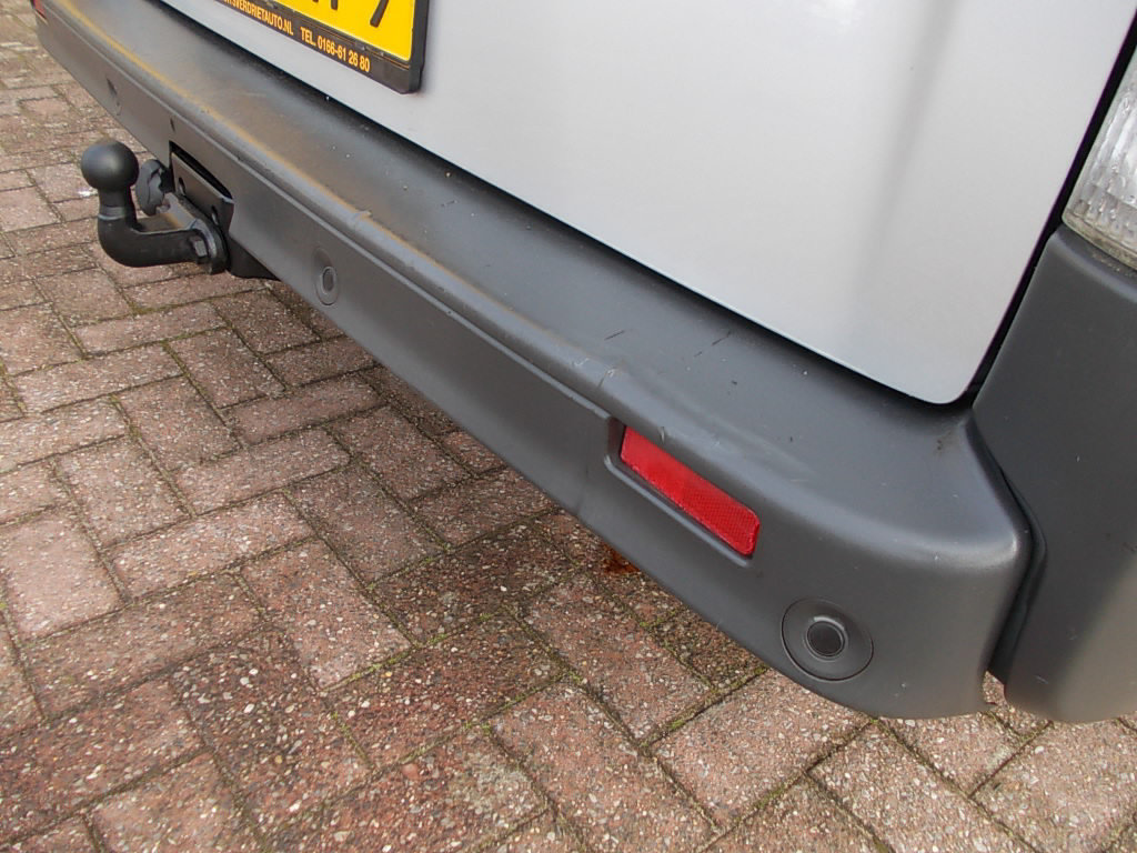 Opel Vivaro 2.0 cdti l2h1 airco, trekhaak 163000 km!!