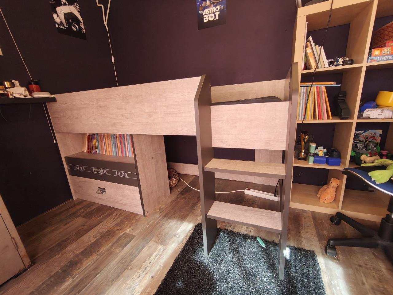 Stoere hoogslaper en bureau