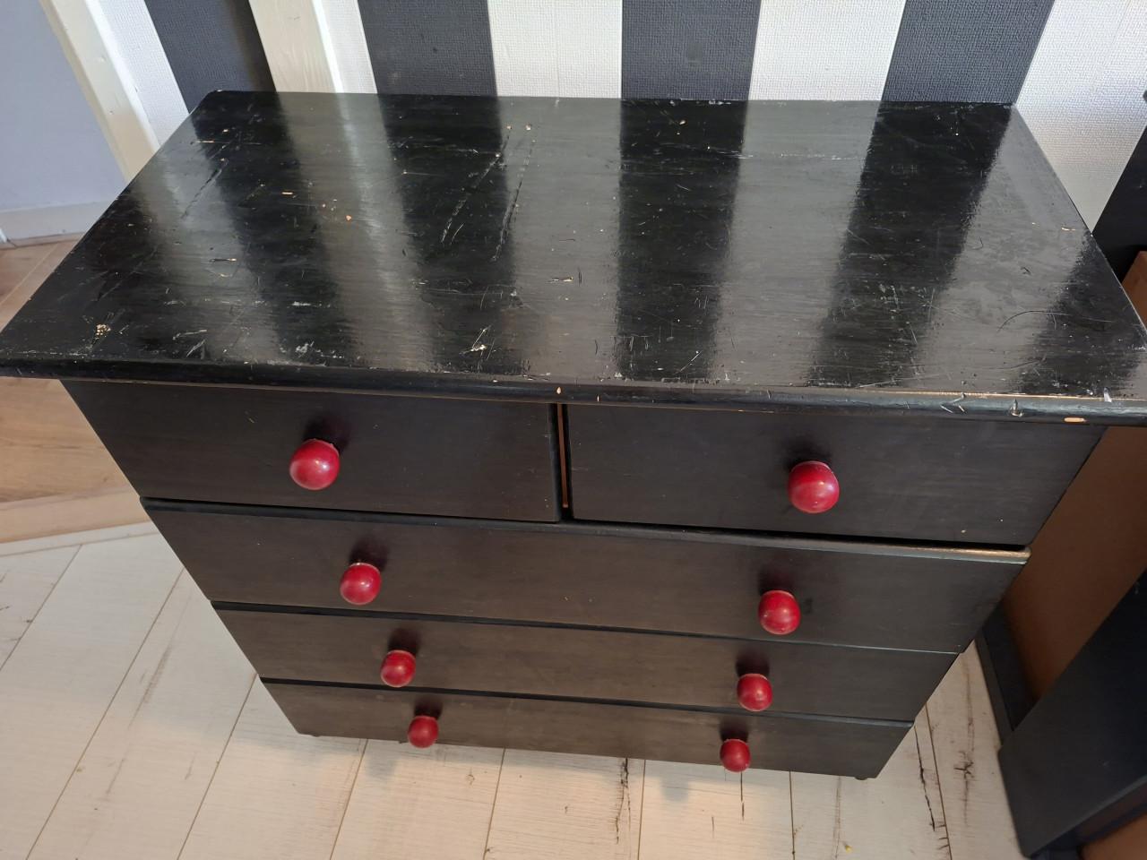 Ladenkastje - zwart/rood - 4 lades