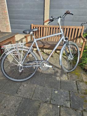 Te koop keurige herenfiets