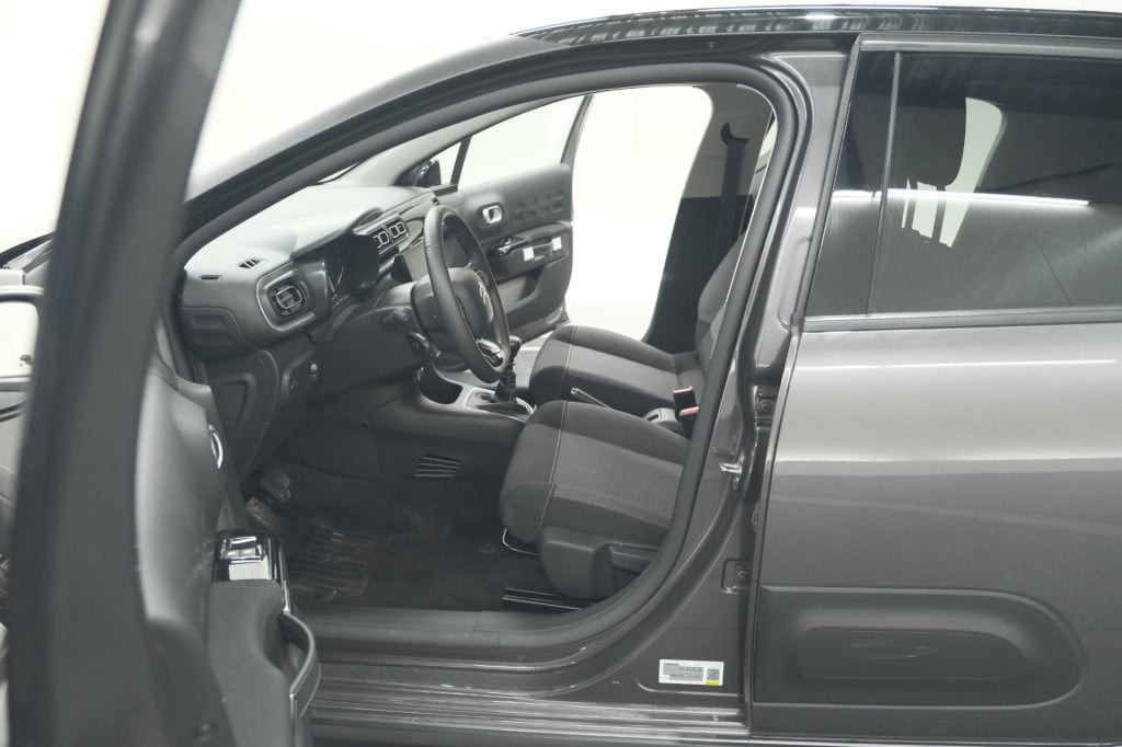 Citroen C3 puretech 110 feel | camera | navigatie | apple carplay