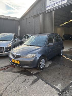 Mazda 2 weinig kilometers !