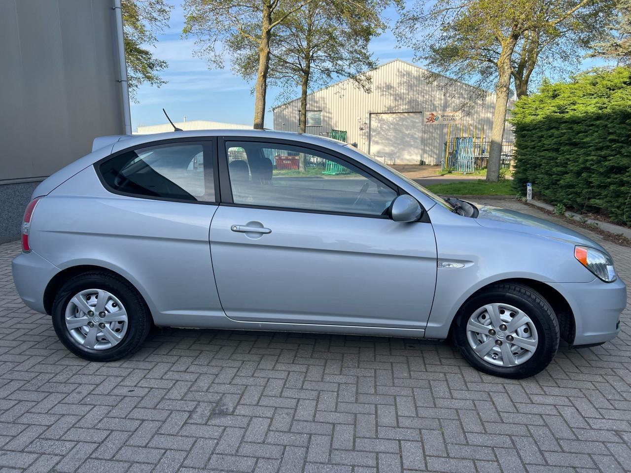Hyundai Accent 1.4i EK 2008 41.112Km Nap Nieuwstaat