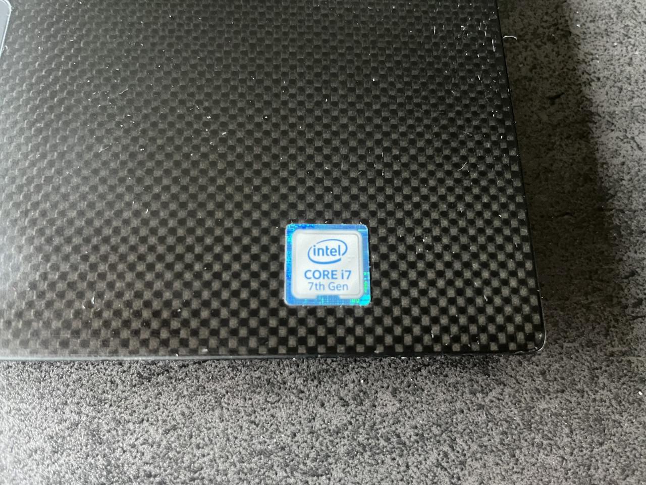 Dell XPS 15 9560 – 1TB SSD – 32GB RAM – Intel I7 Krachtige laptop